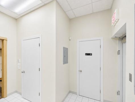 6047 West Addison Street Chicago IL 60634