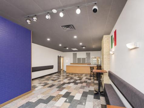 6047 West Addison Street Chicago IL 60634