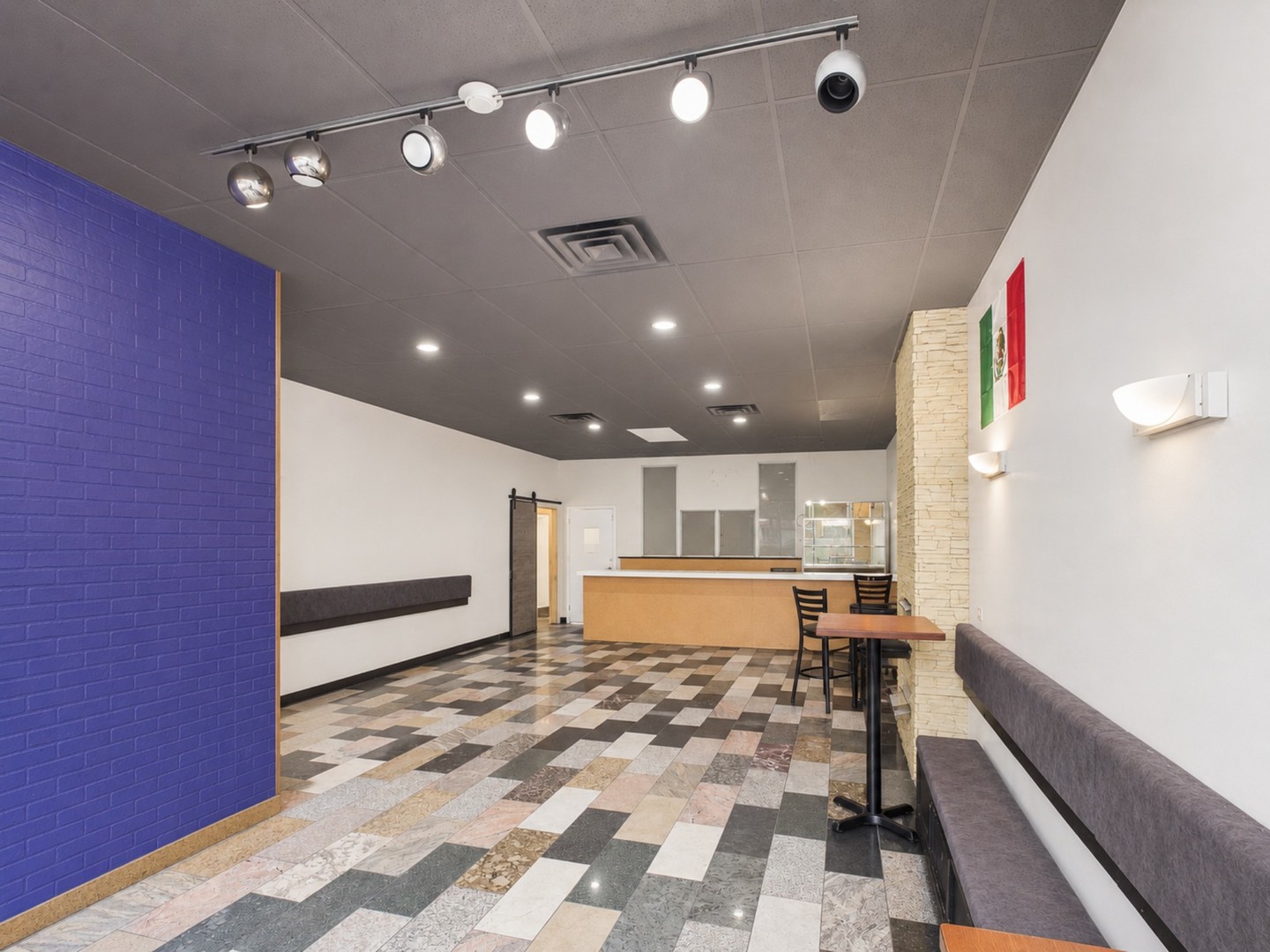6047 West Addison Street Chicago IL 60634