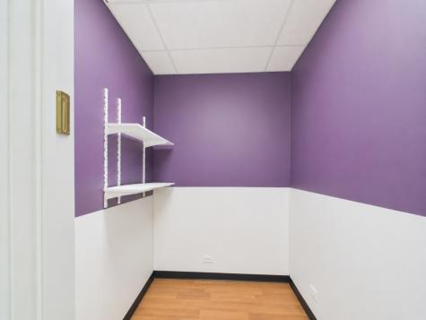 6047 West Addison Street Chicago IL 60634