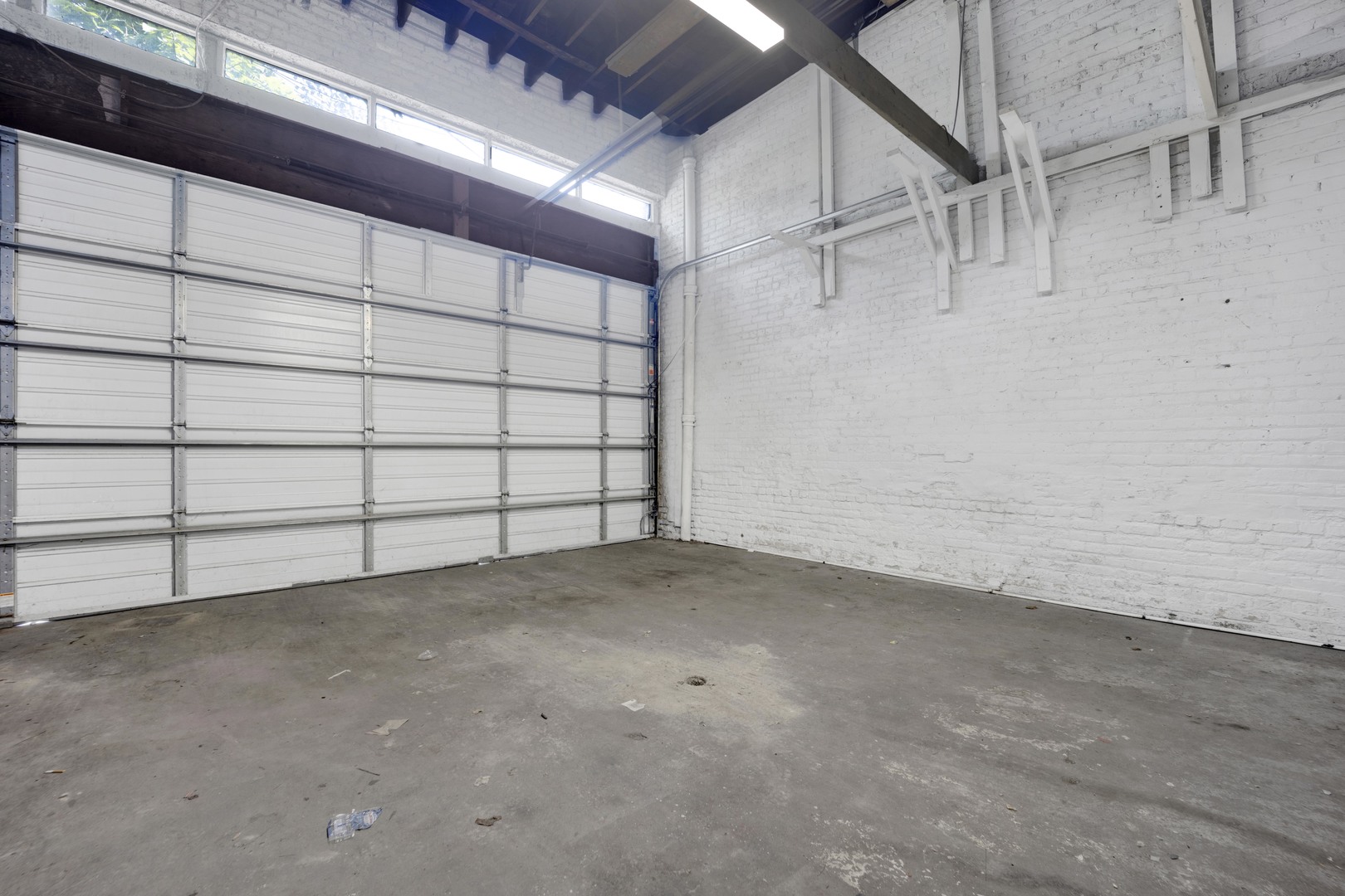 7055 North Clark Street Chicago IL 60626