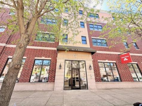 2827 West Belden Avenue Chicago IL 60647