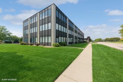 600 Russel Court Woodstock IL 60098
