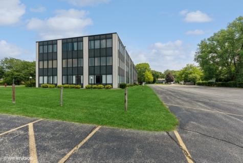 600 Russel Court Woodstock IL 60098