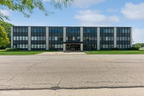 600 Russel Court Woodstock IL 60098