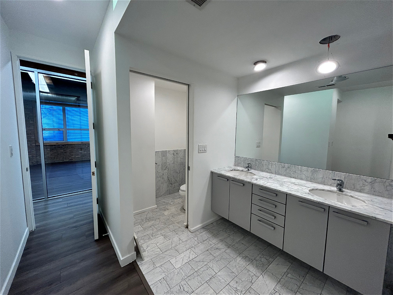 201 East Ohio Street Chicago IL 60611