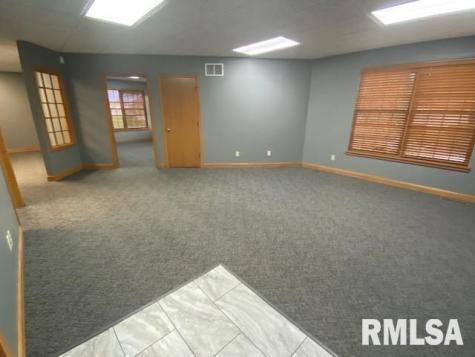 4720 38TH Avenue Moline IL 61265