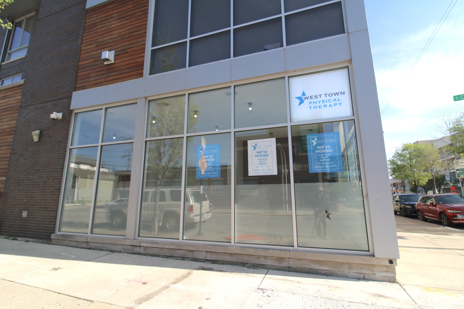 859 North Ashland Avenue Chicago IL 60622