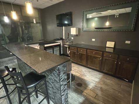 7831 West 95th Street Hickory Hills IL 60457