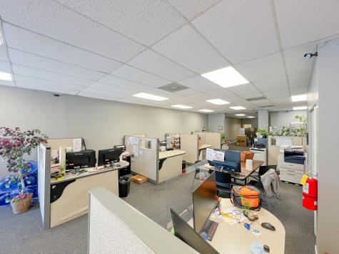 5256 North Broadway Street Chicago IL 60640