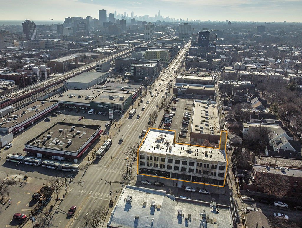 5256 North Broadway Street Chicago IL 60640