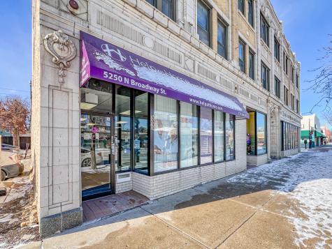 5256 North Broadway Street Chicago IL 60640
