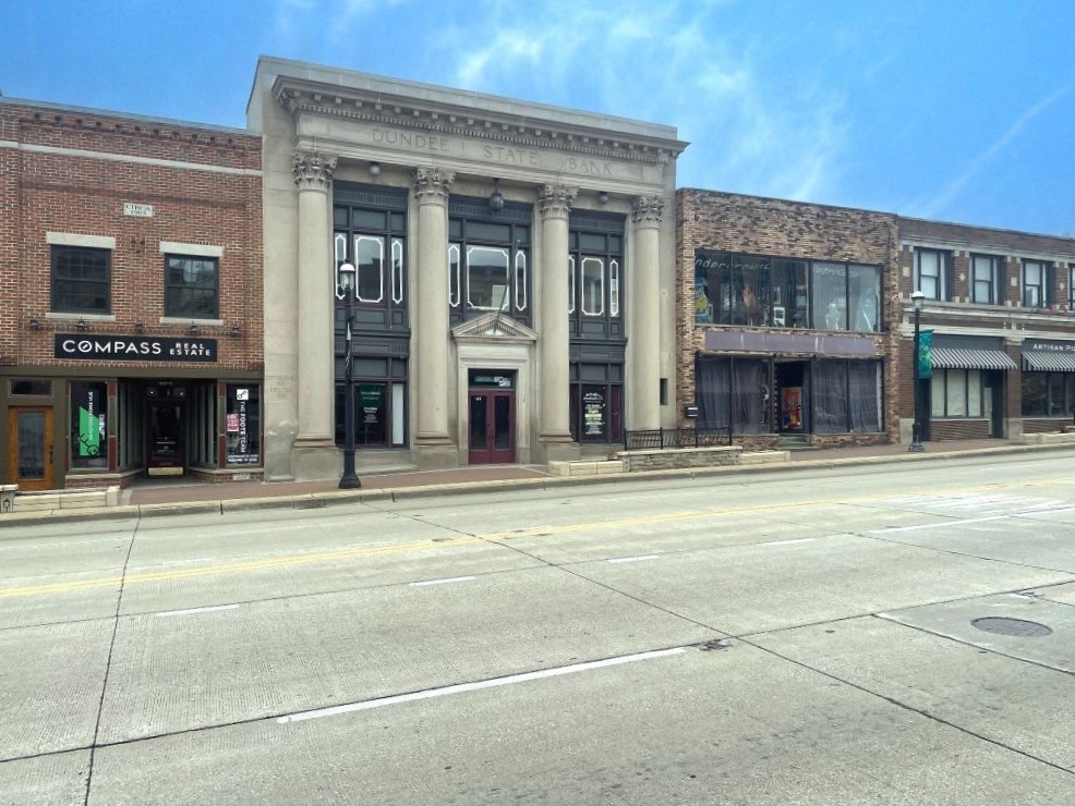 119 West Main Street West Dundee IL 60118