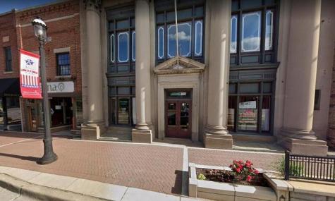 119 West Main Street West Dundee IL 60118