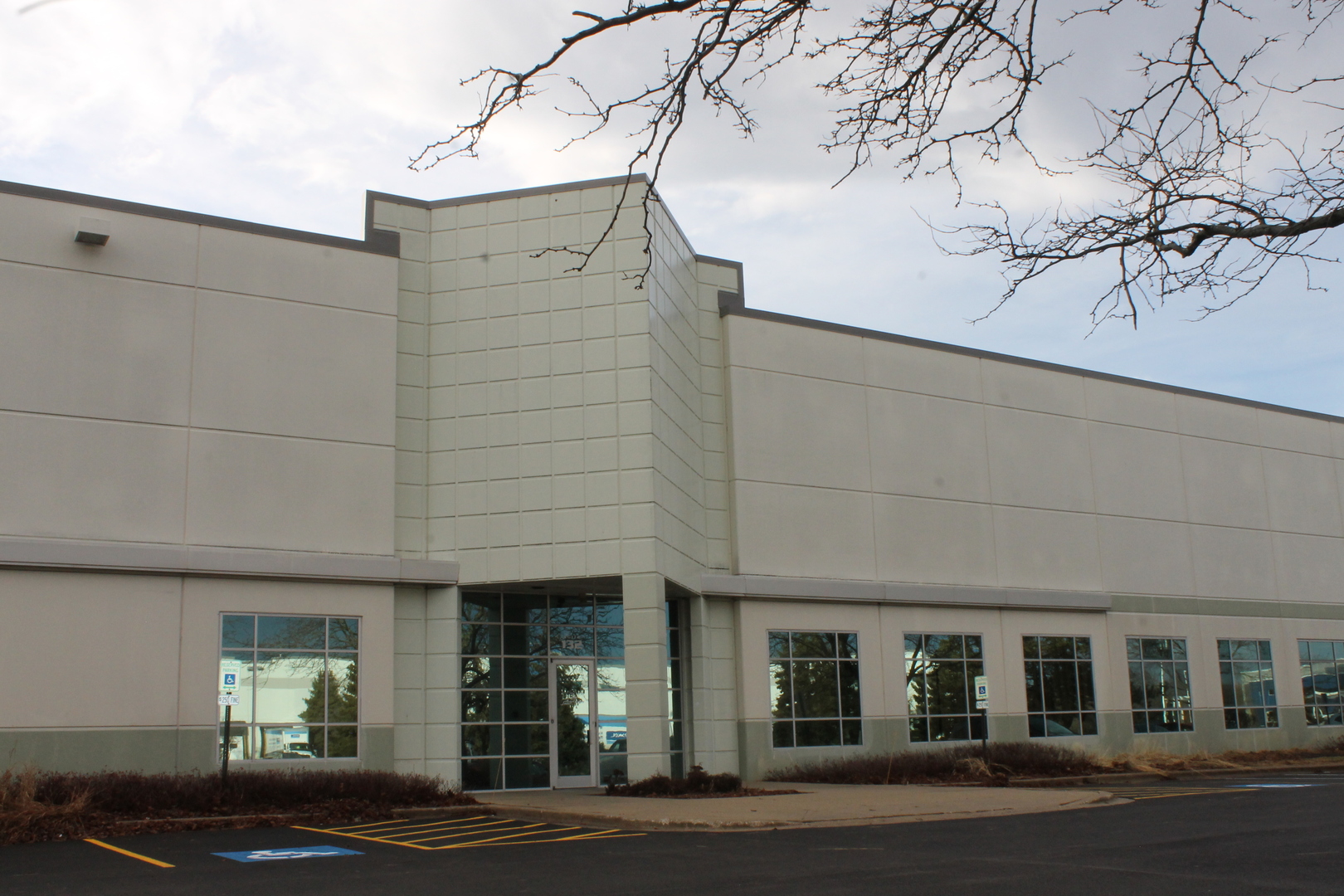 2012 Corporate Lane Naperville IL 60563
