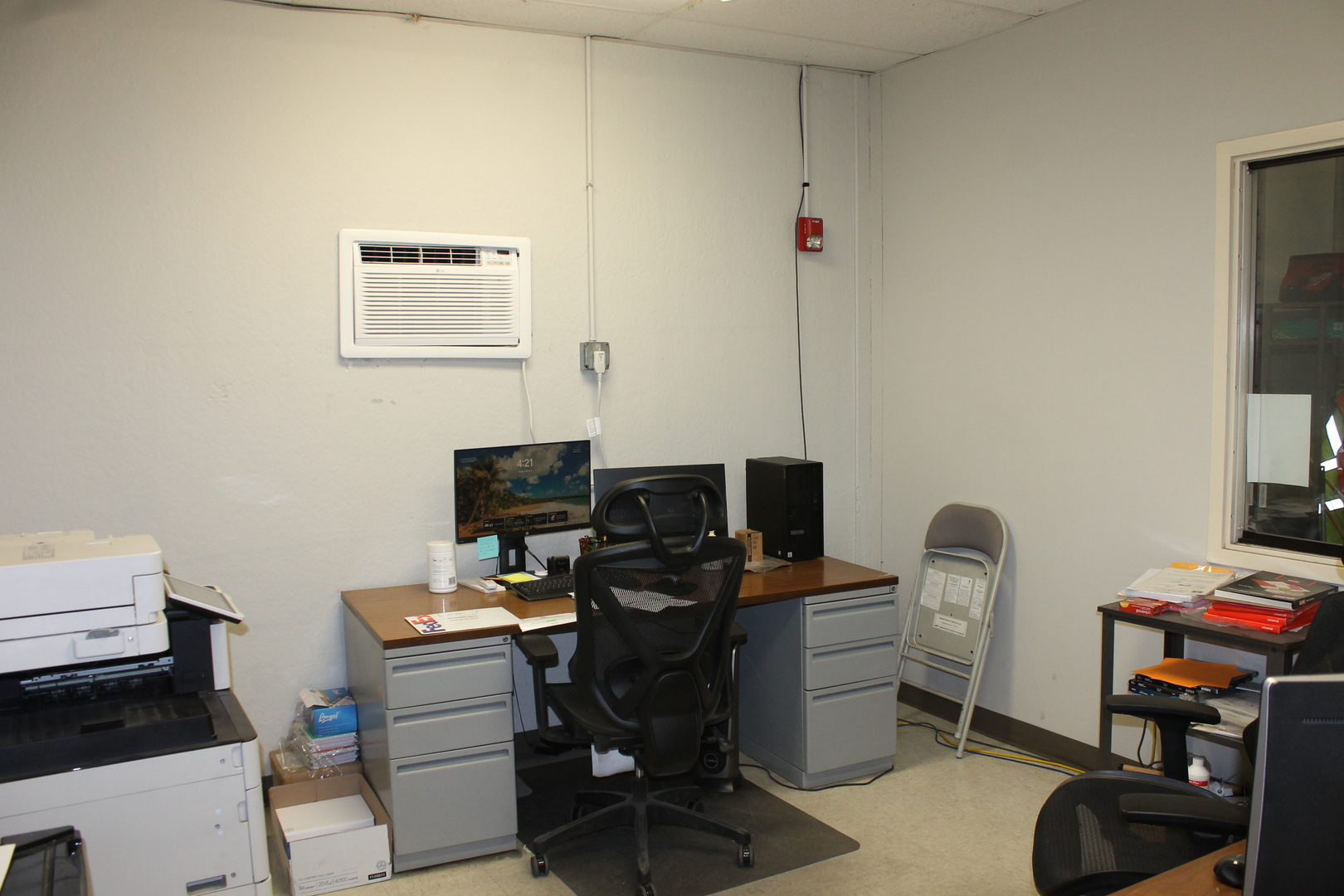 2012 Corporate Lane Naperville IL 60563