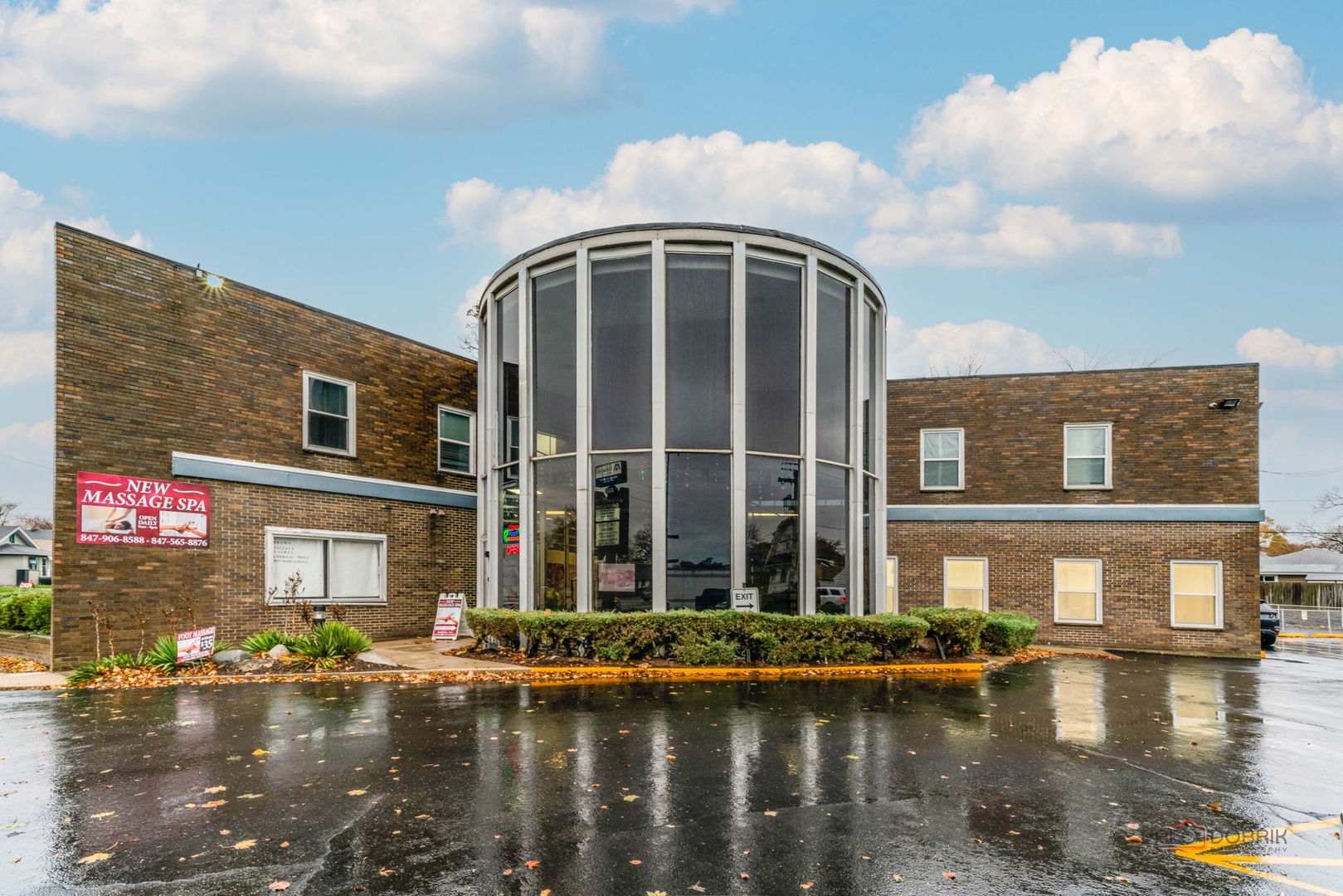 1702 Washington Street Waukegan IL 60085