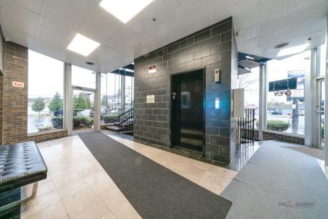 1702 Washington Street Waukegan IL 60085
