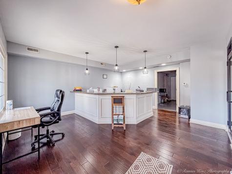 2 Hankes Road Aurora IL 60506