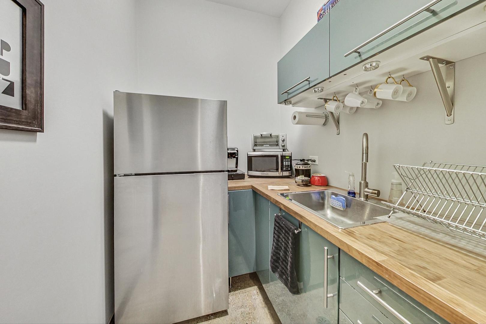 3316 North Halsted Street Chicago IL 60657