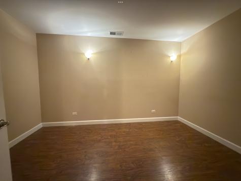 16646 Oak Park Avenue Tinley Park IL 60477