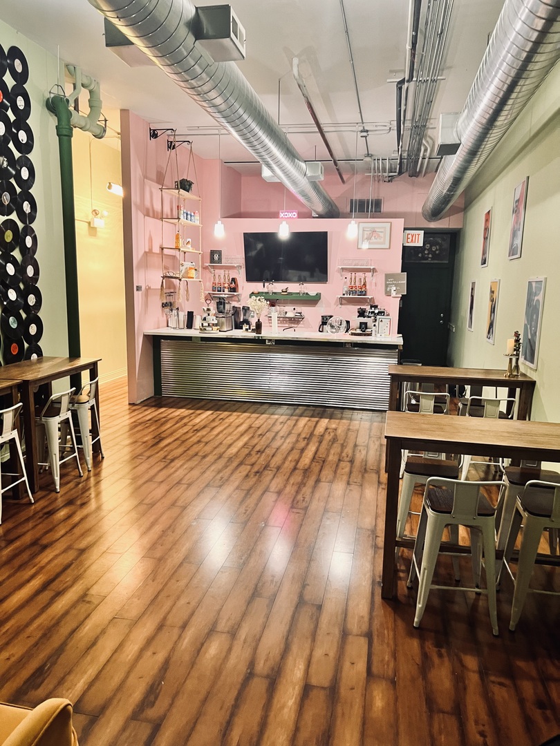 1508 West 18th Street Chicago IL 60608