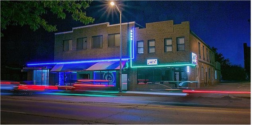 309 South Neil Street Champaign IL 61820