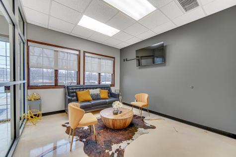 19400 North Creek Drive Lynwood IL 60411