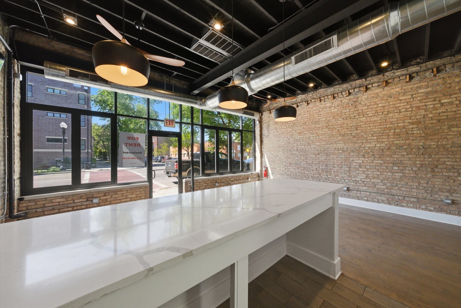 2114 West Lawrence Avenue Chicago IL 60625