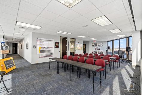 900 National Parkway Schaumburg IL 60173