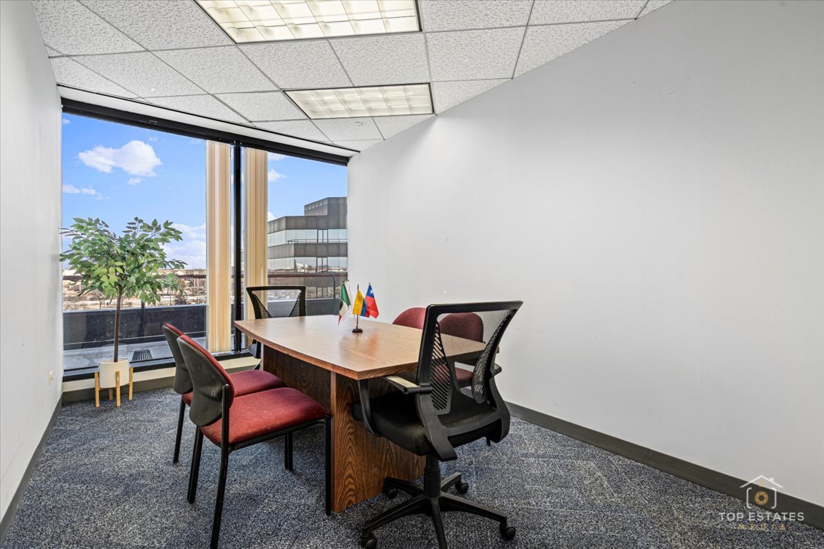 900 National Parkway Schaumburg IL 60173