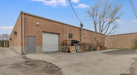 1340 Louis Avenue Elk Grove Village IL 60007