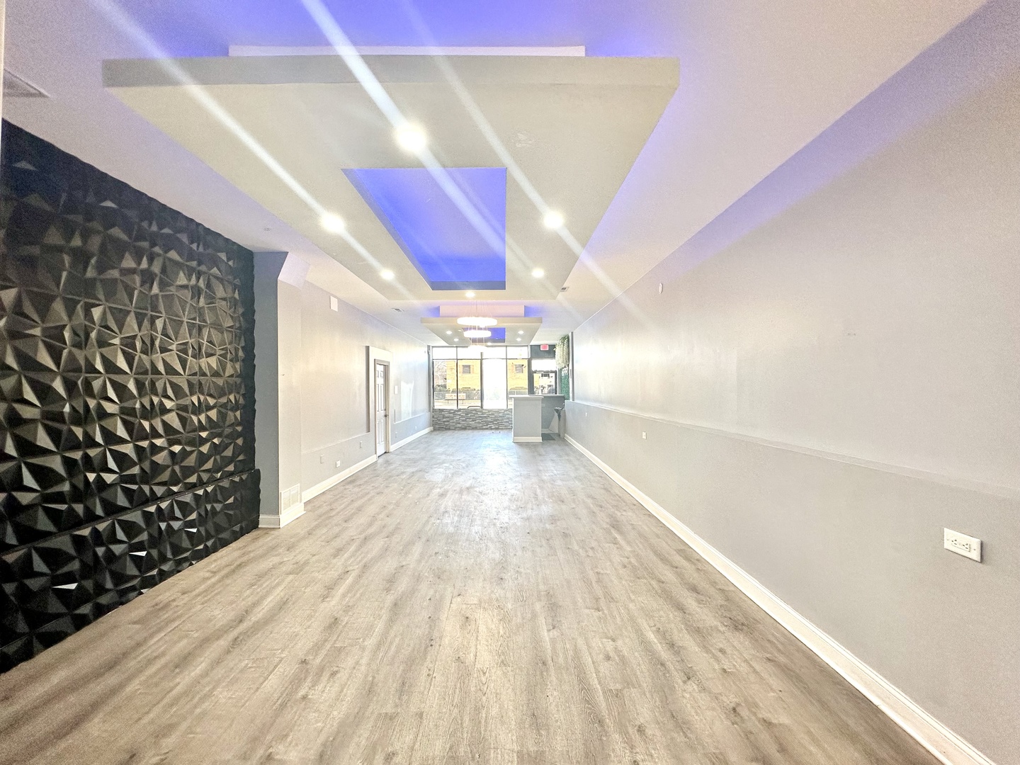 9202 South Cottage Grove Avenue Chicago IL 60619