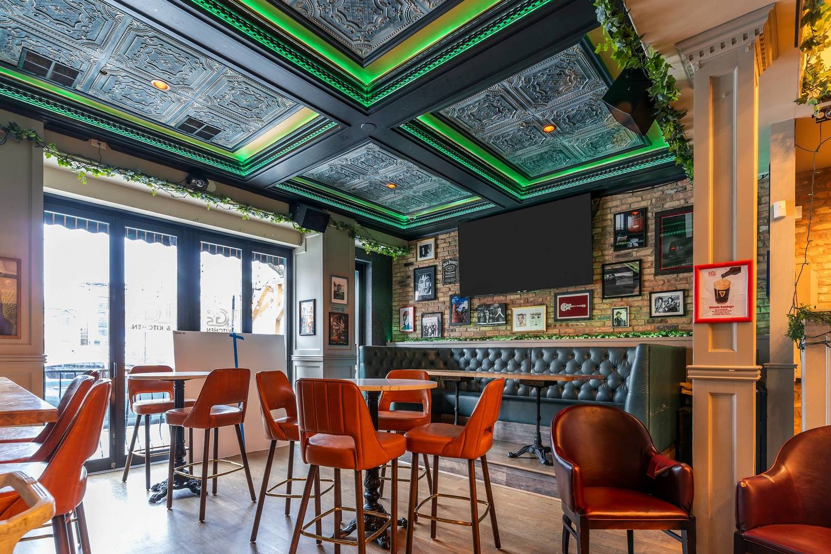 1525 North Wells Street Chicago IL 60610