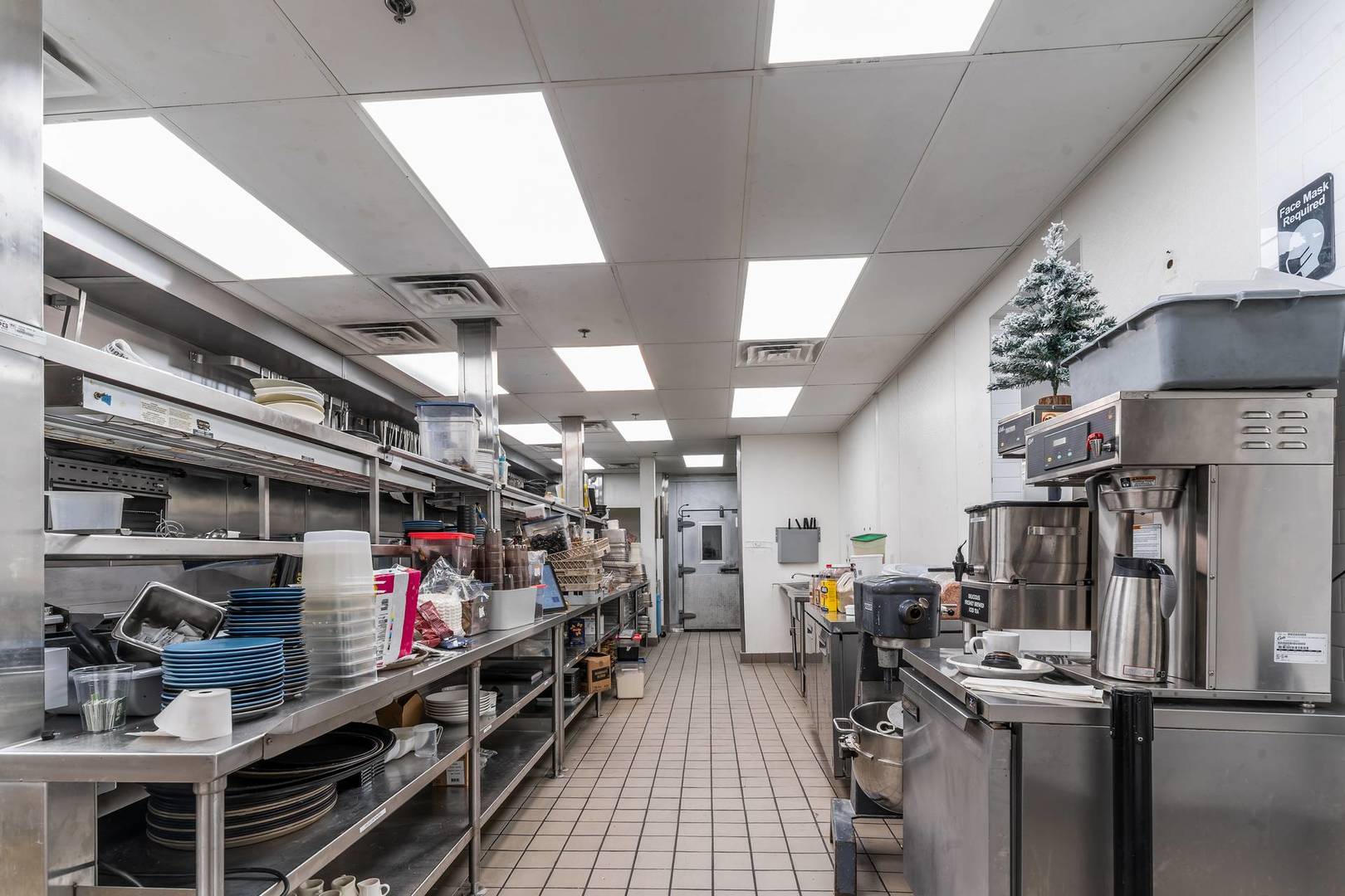 1525 North Wells Street Chicago IL 60610
