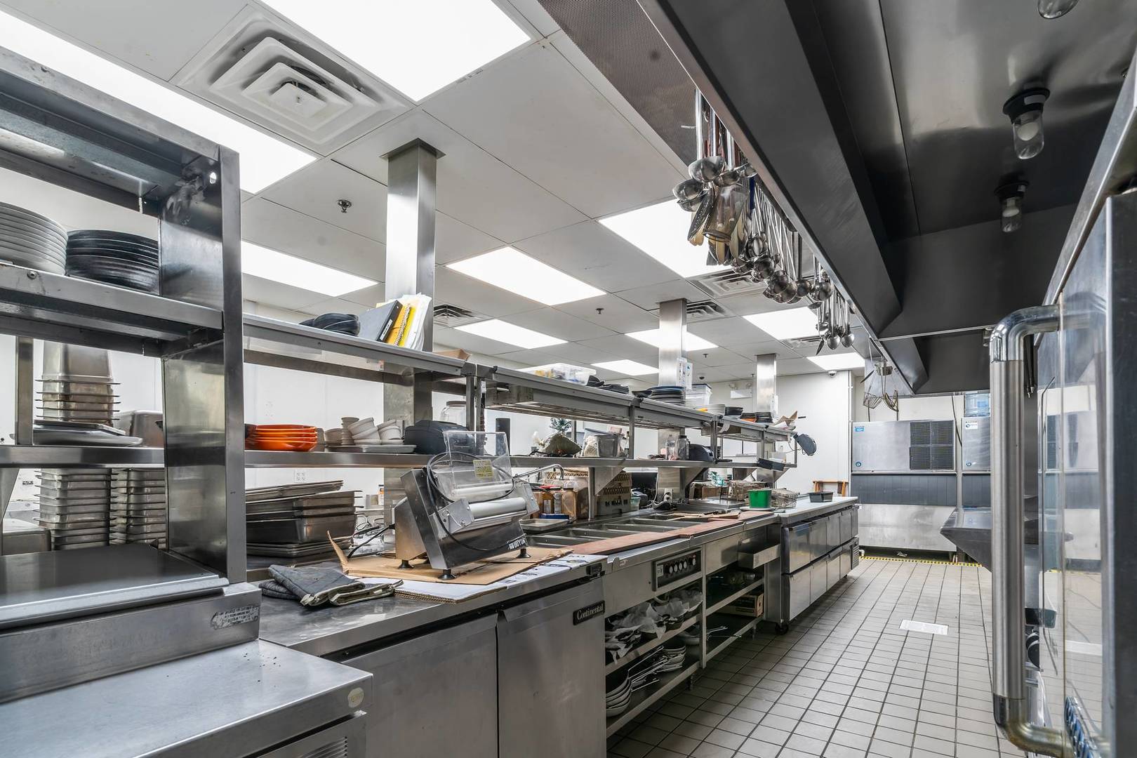 1525 North Wells Street Chicago IL 60610