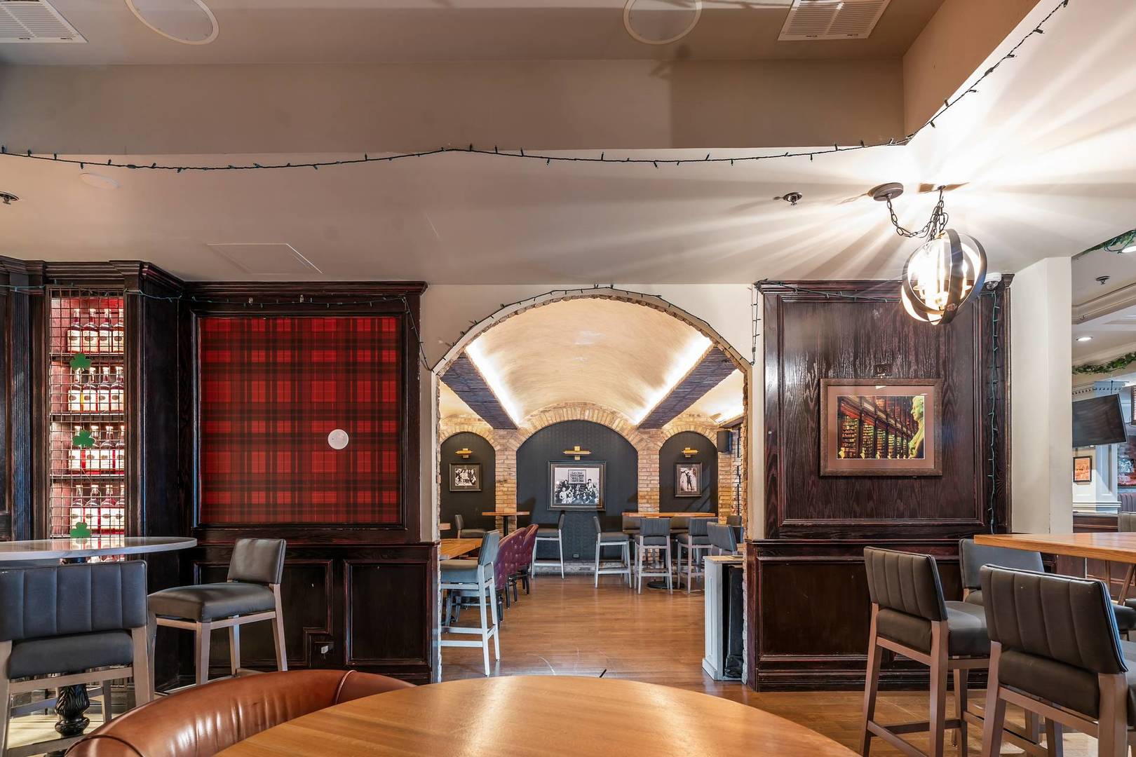 1525 North Wells Street Chicago IL 60610
