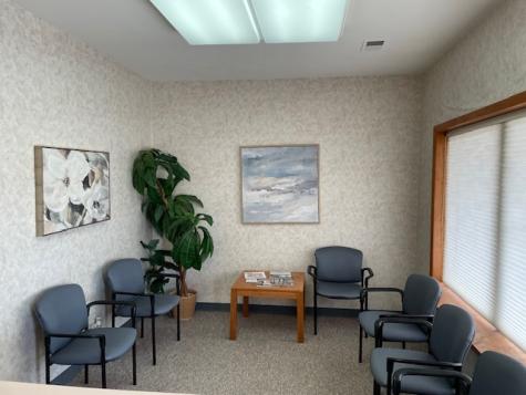 634 West Algonquin Road Des Plaines IL 60016