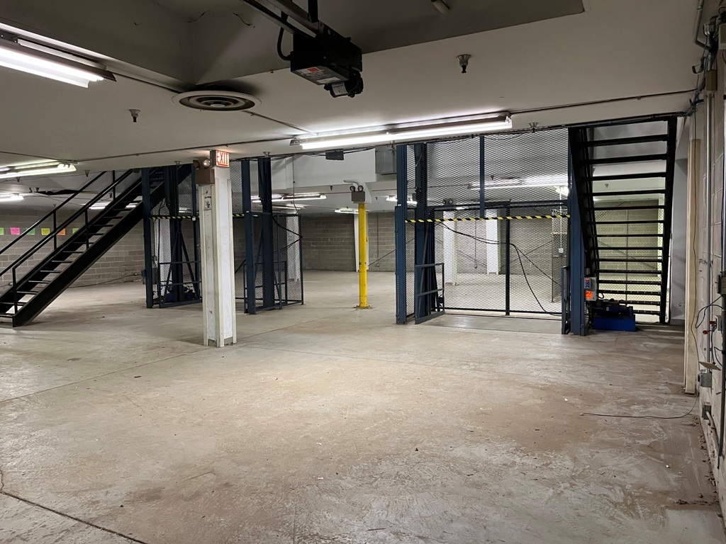 822 West Wilson Avenue Chicago IL 60640