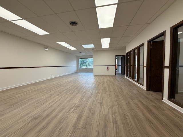 9849 North Gross Point Road Skokie IL 60076