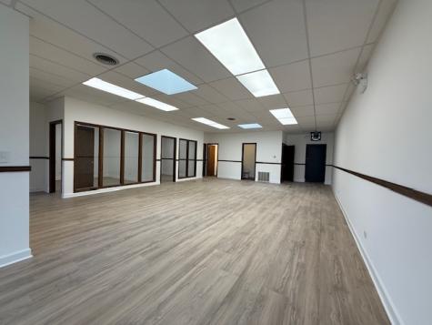 9849 North Gross Point Road Skokie IL 60076
