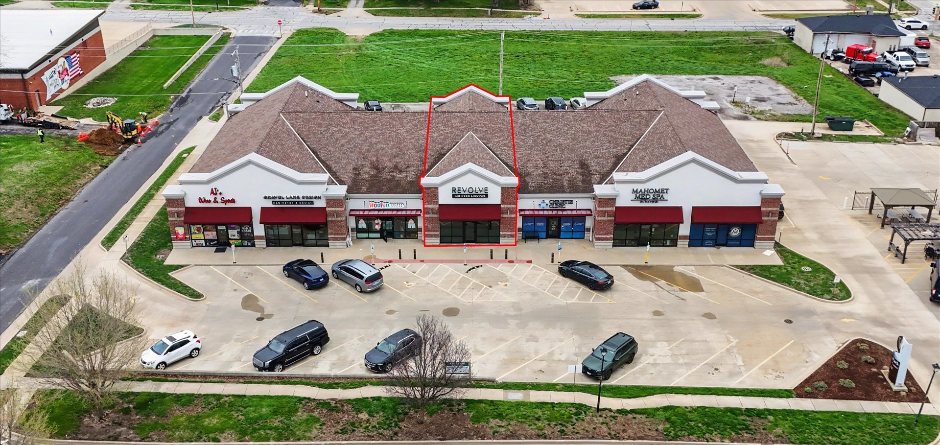 604 East Main Street Mahomet IL 61853