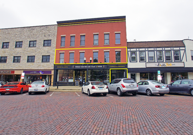 111 East Van Buren Street Woodstock IL 60098