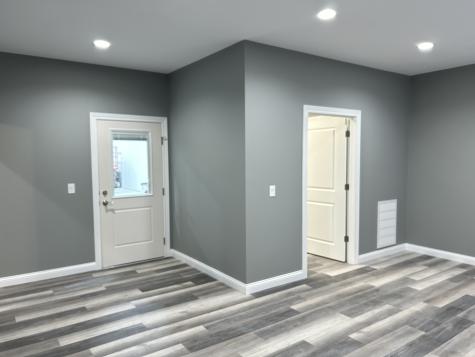 4206 7TH Street East Moline IL 61244