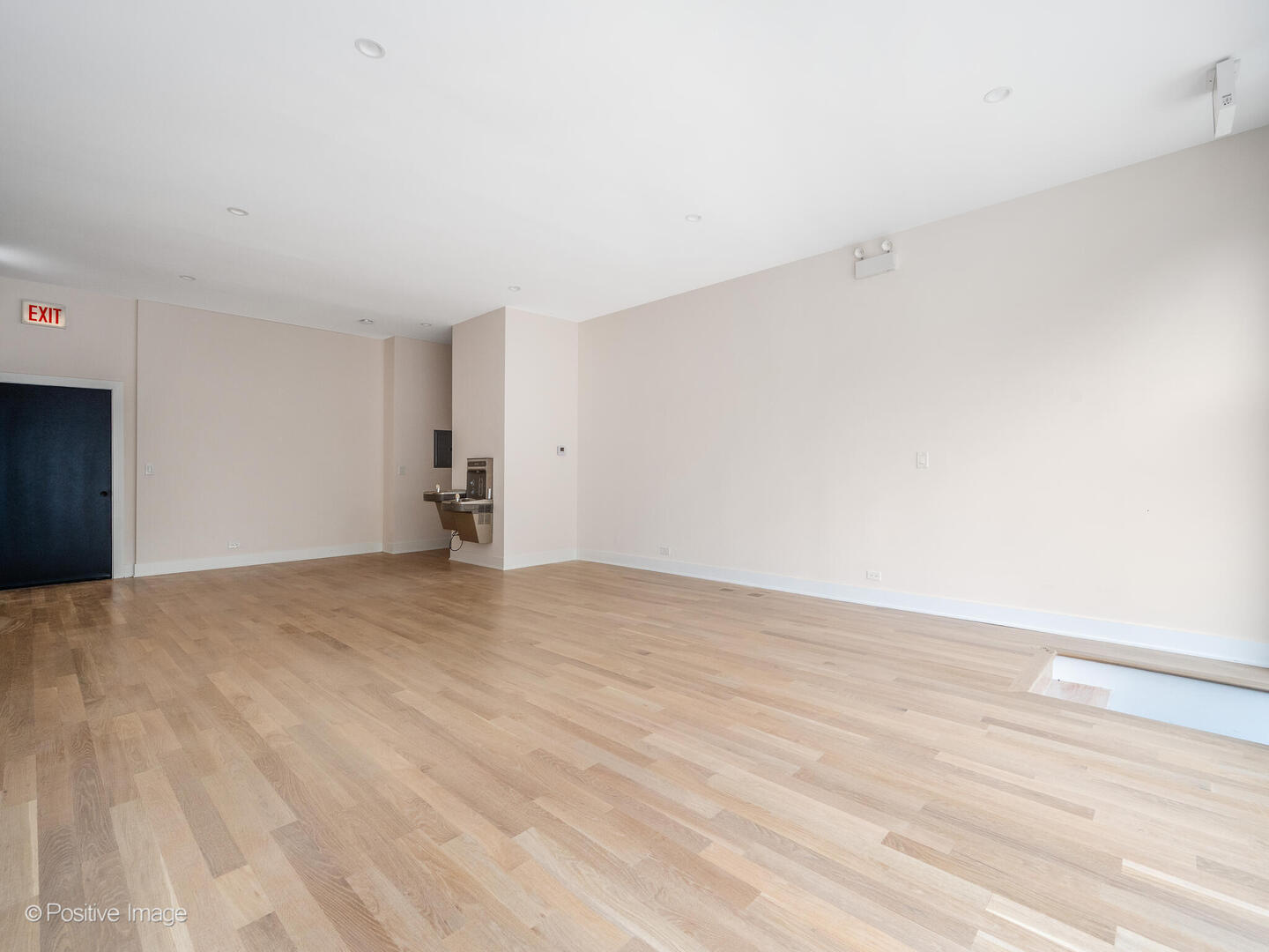 846 North Ashland Avenue Chicago IL 60622