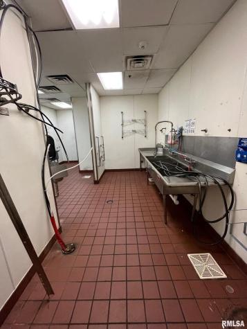 4402 16TH Street Moline IL 61265