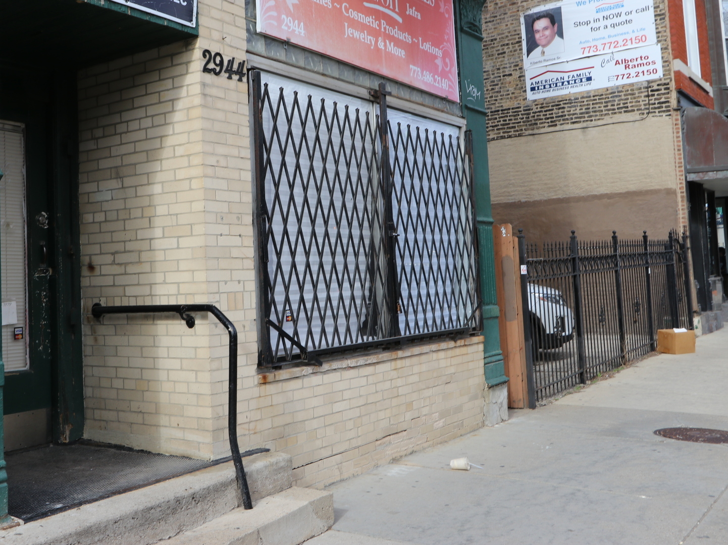 2944 West Armitage Avenue Chicago IL 60647