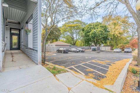 200 North Northwest Highway Barrington IL 60010
