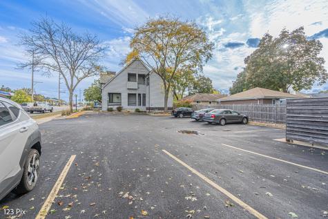 200 North Northwest Highway Barrington IL 60010