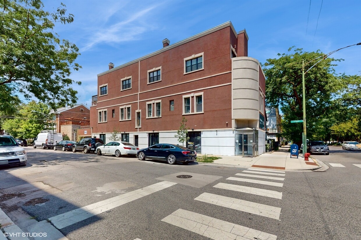 2500 North Ashland Avenue Chicago IL 60614